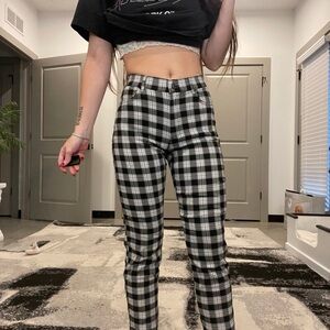 Hollister Black and White Plaid Straight Leg Pants